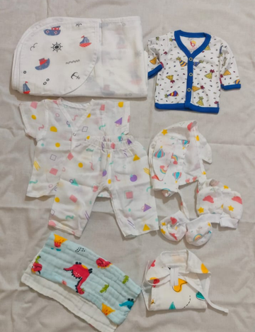 Newborn Hospital kit - 11 essentials