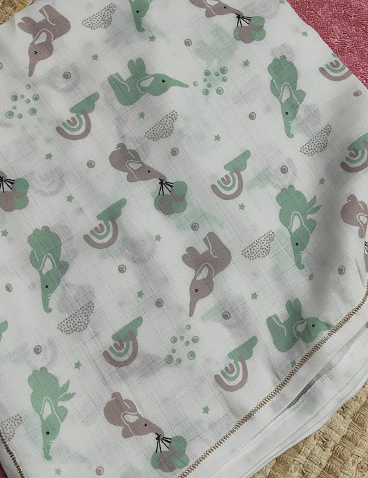 Muslin Baby Towel – Ultra-Soft, Lightweight & Gentle on Delicate Skin